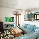 Apartamento Dendrinos House