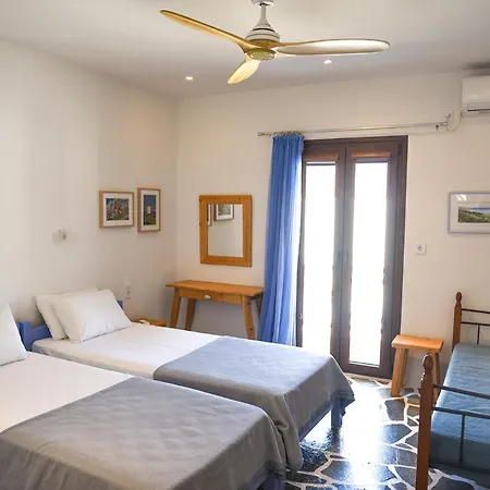 Dendrinos House * Galissas